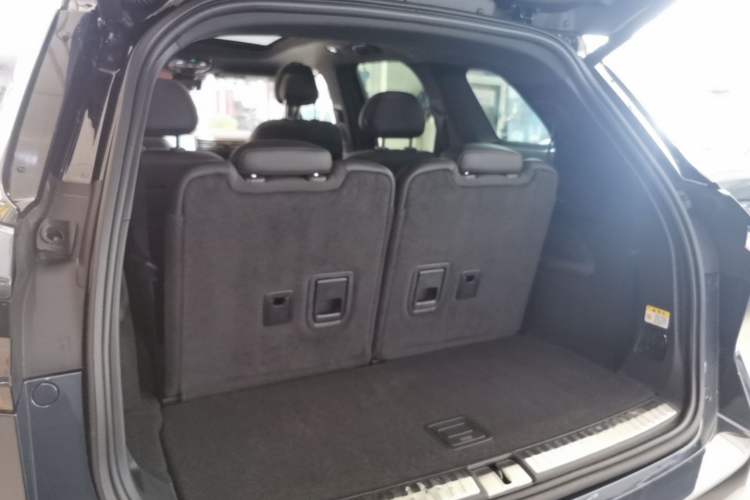 Used Nio ES8 2022 100 kWh Six-Seater Version Trunk