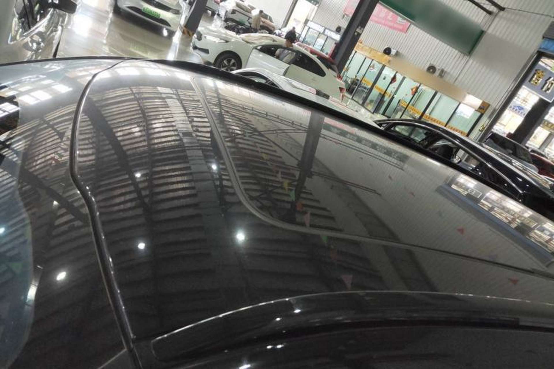 Used Nio ES8 2022 75 kWh Six-Seater Version Roof