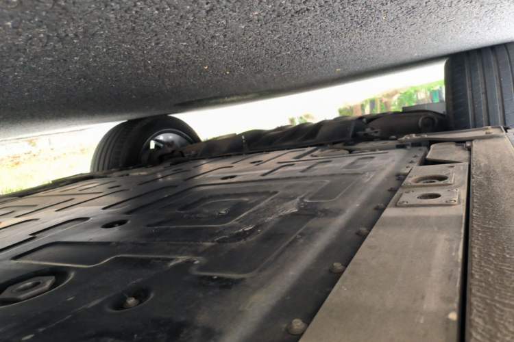 Used Nio ES8 2022 75 kWh Six-Seater Version Chassis Front Left