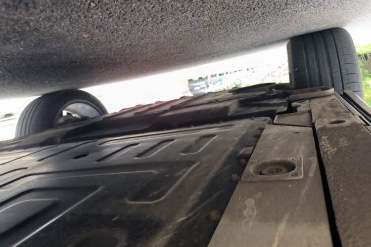 Used Nio ES8 2022 75 kWh Six-Seater Version Chassis Rear Right
