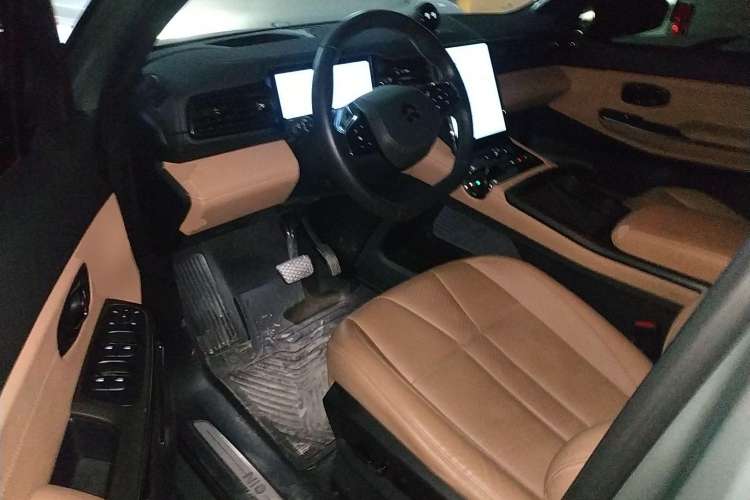 Used Nio ES8 2022 100 kWh Six-Seater Version Driver Seat