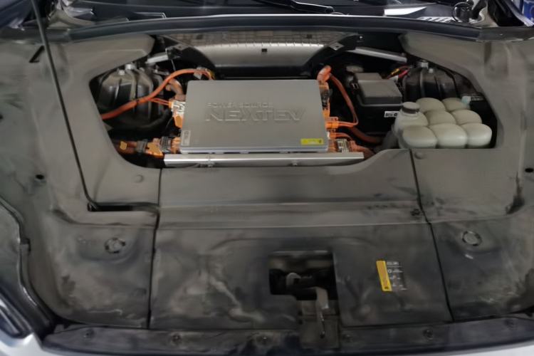 Used Nio ES8 2022 75 kWh Six-Seater Version Engine Bay