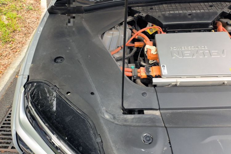 Used Nio ES8 2022 75 kWh Six-Seater Version Engine Bay Right