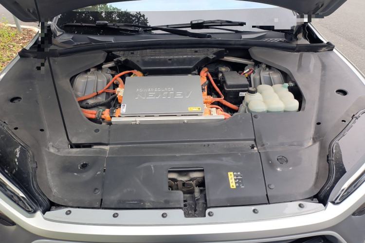Used Nio ES8 2022 75 kWh Six-Seater Version Engine Bay