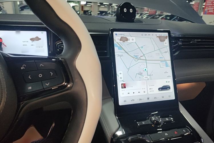 Used Nio ES8 2022 100 kWh Six-Seater Version Center Console