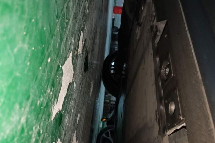 Used Nio ES8 2022 75 kWh 7-Seater Version Chassis Front Left