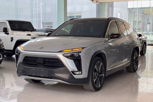 Used Nio ES8 2022 100kWh Signature Edition Six-Seater