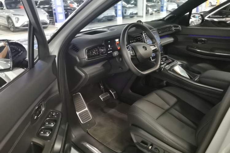 Used Nio ES8 2022 100 kWh Six-Seater Version Driver Seat