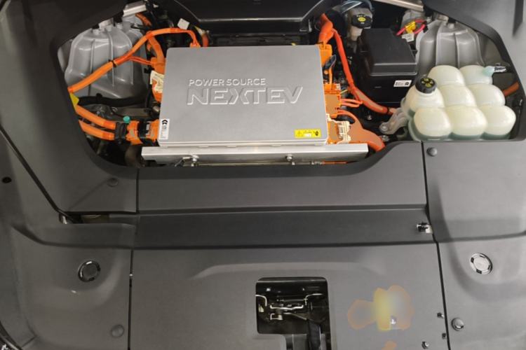 Used Nio ES8 2022 100kWh Flagship Edition Six-Seater Engine Bay