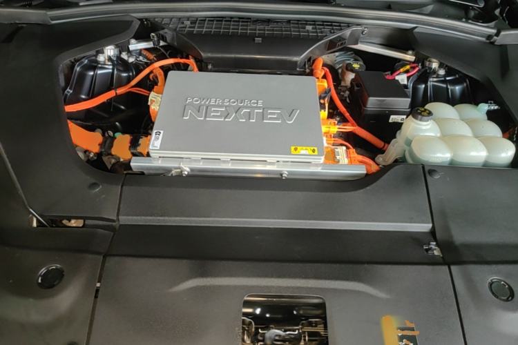 Used Nio ES8 2022 75 kWh Flagship Version Six Seats Engine Bay
