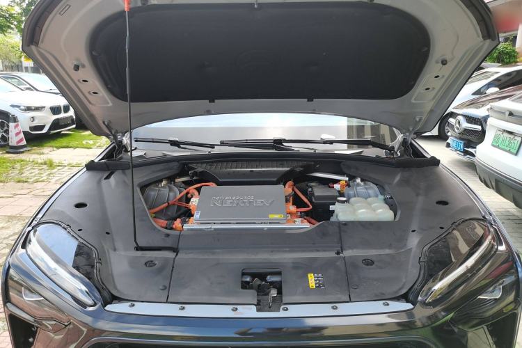 Used Nio ES8 2022 75 kWh Six-Seater Version Engine Bay