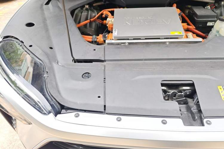 Used Nio ES8 2022 75 kWh Six-Seater Version Engine Bay Right