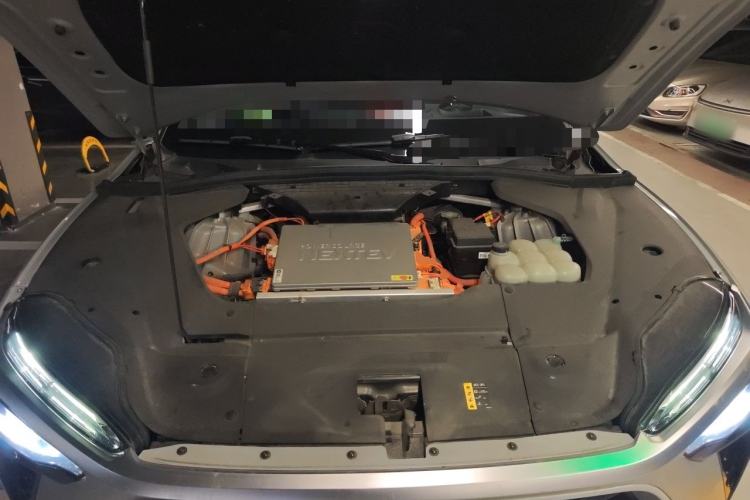 Used Nio ES8 2022 100 kWh Six-Seater Version Engine Bay