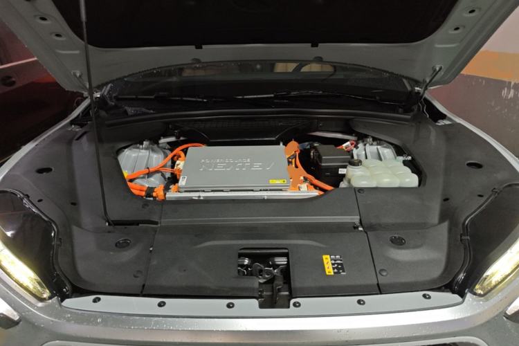 Used Nio ES8 2022 75 kWh 7-Seater Version Engine Bay