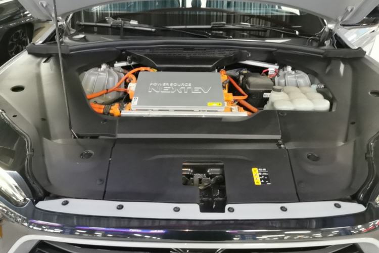 Used Nio ES8 2022 100 kWh Six-Seater Version Engine Bay