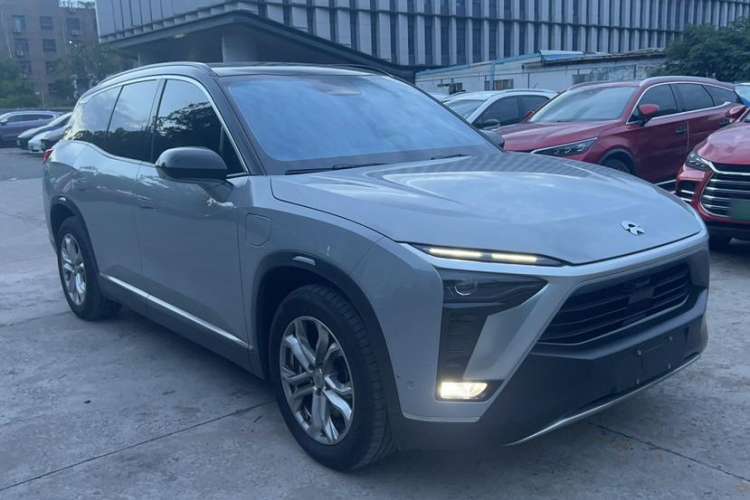 Used Nio ES8 2022 75 kWh Six-Seater Version Exterior 2