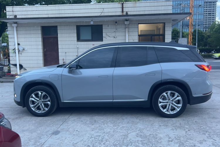 Used Nio ES8 2022 75 kWh Six-Seater Version Exterior 3
