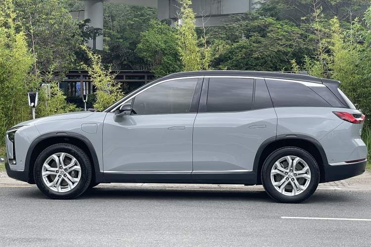 Used Nio ES8 2022 75 kWh 7-Seater Version Exterior 4