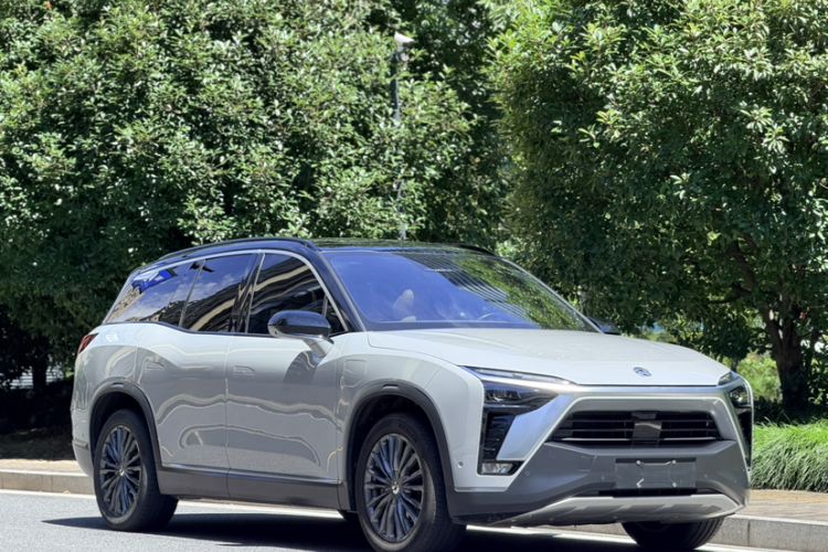 Used Nio ES8 2022 75 kWh 7-Seater Version Exterior 5