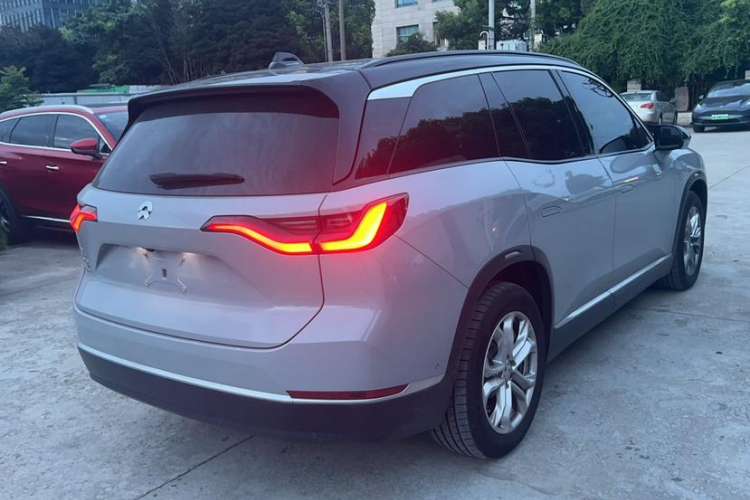 Used Nio ES8 2022 75 kWh Six-Seater Version Exterior 5