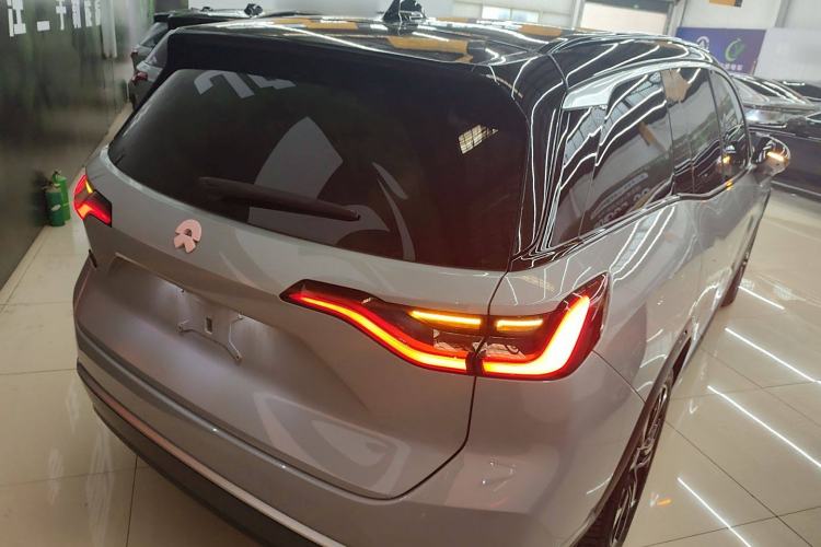 Used Nio ES8 2022 75 kWh Signature Edition Six-Seater Exterior 5