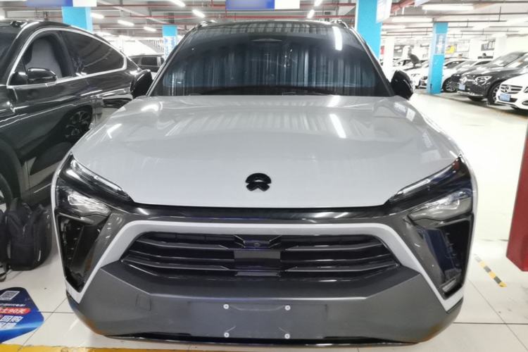 Used Nio ES8 2022 100 kWh Six-Seater Version Front