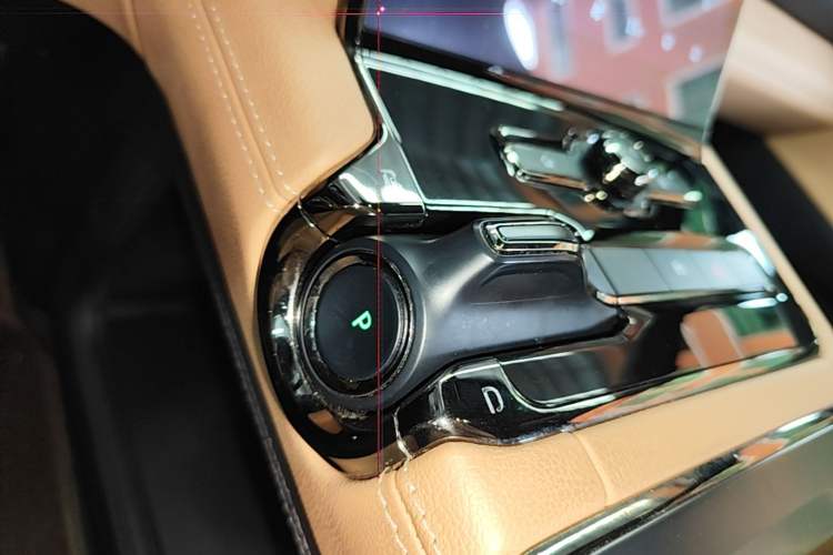 Used Nio ES8 2022 75 kWh 7-Seater Version Gear Lever