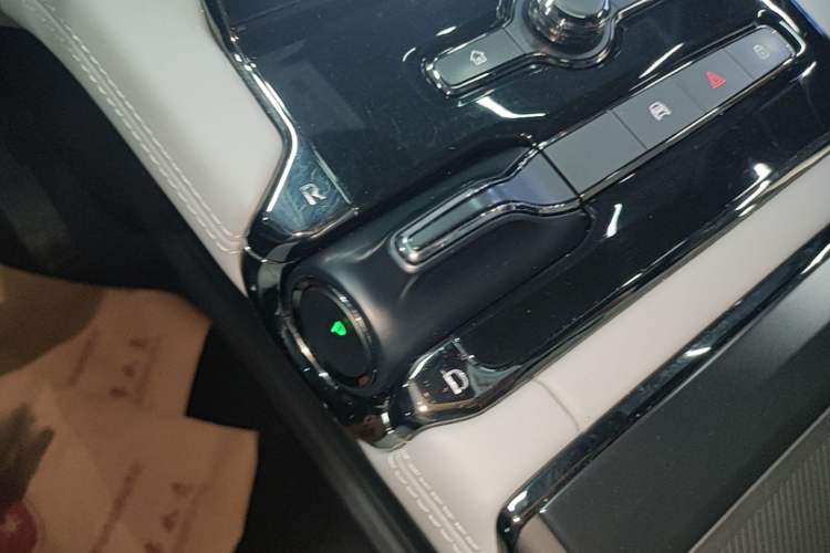 Used Nio ES8 2022 100 kWh Six-Seater Version Gear Lever