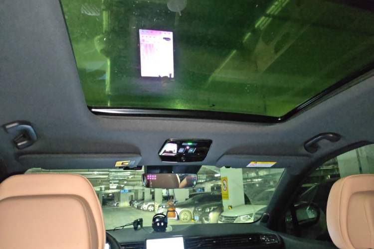 Used Nio ES8 2022 75 kWh 7-Seater Version Headliner
