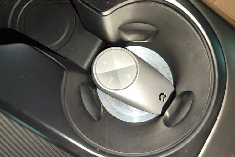 Used Nio ES8 2022 75 kWh 7-Seater Version Interior 1