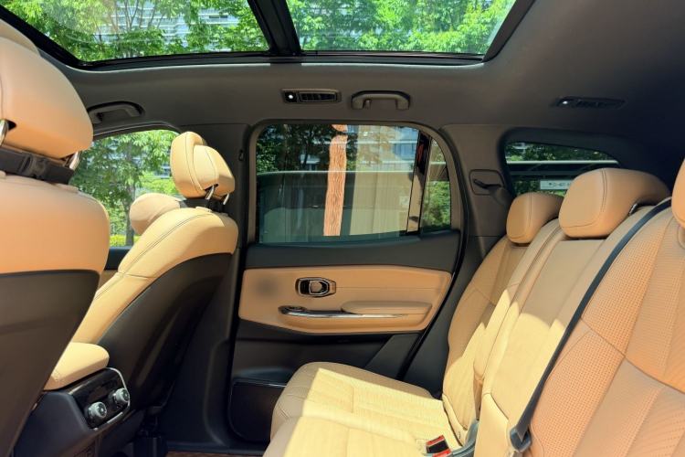 Used Nio ES8 2022 75 kWh 7-Seater Version Interior 3