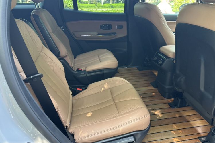 Used Nio ES8 2022 100 kWh Six-Seater Version Interior 6