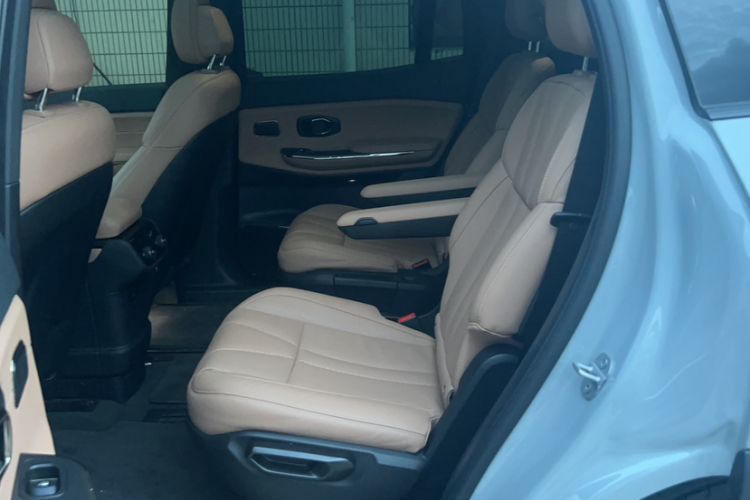 Used Nio ES8 2022 75 kWh Six-Seater Version Interior 8