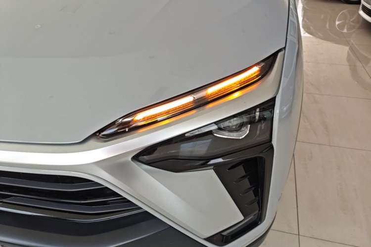 Used Nio ES8 2022 100kWh Signature Edition Six-Seater Left Front Headlight