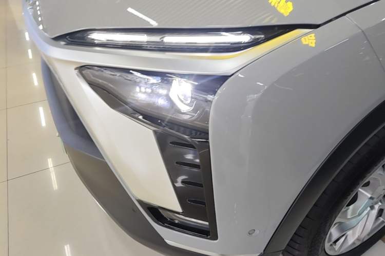 Used Nio ES8 2022 100 kWh Six-Seater Version Left Front Headlight