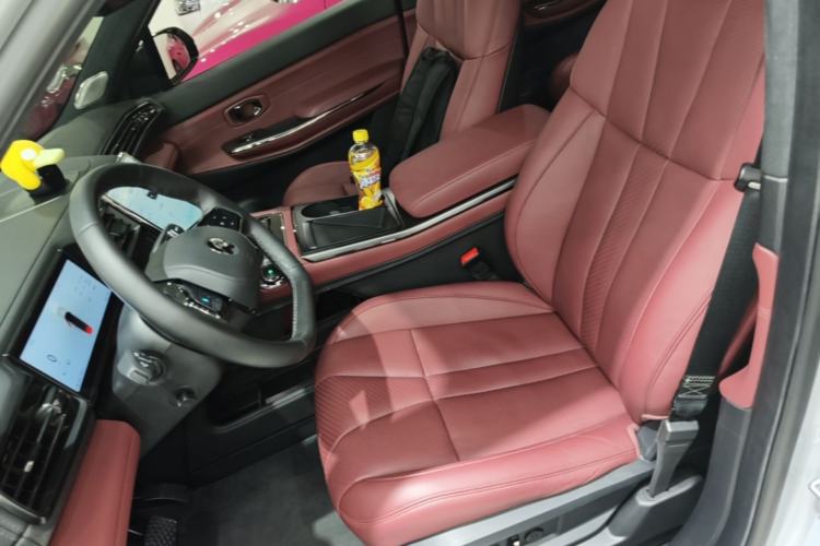 Used Nio ES8 2022 100kWh Flagship Edition Six-Seater Left Front Seat