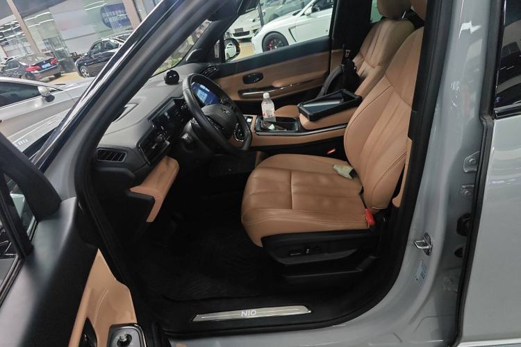 Used Nio ES8 2022 100kWh Signature Edition Seven-Seater Left Front Seat