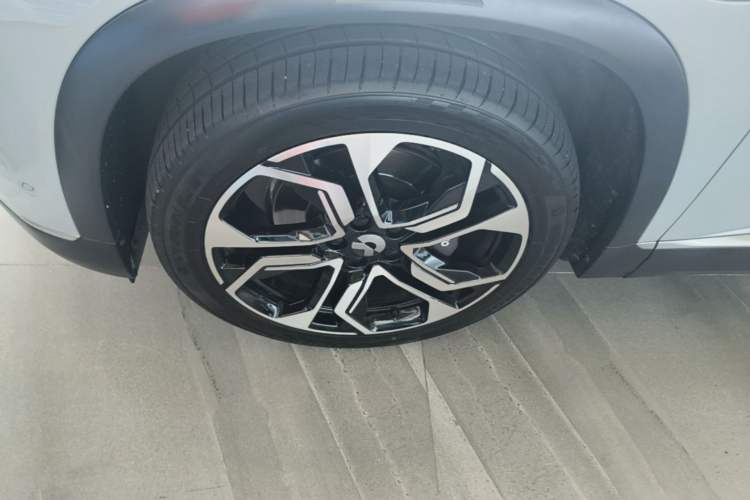 Used Nio ES8 2022 100kWh Signature Edition Seven-Seater Left Front Wheel Hub