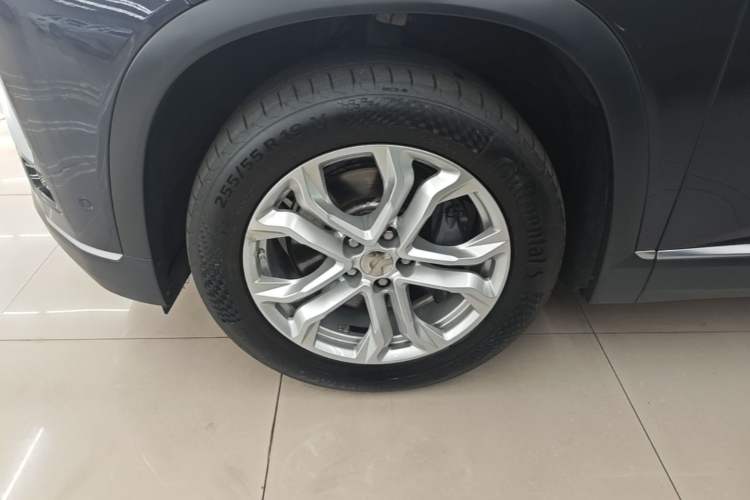 Used Nio ES8 2022 75 kWh Signature Edition Six-Seater Left Front Wheel Hub