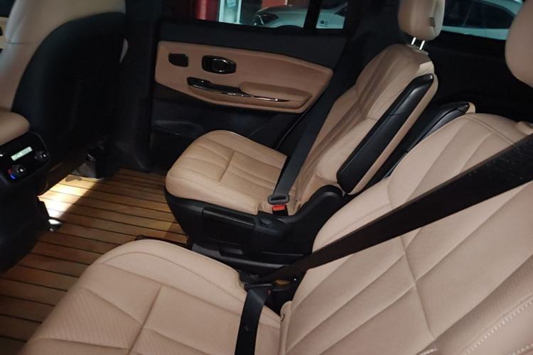 Used Nio ES8 2022 100 kWh Six-Seater Version Left Rear Seat