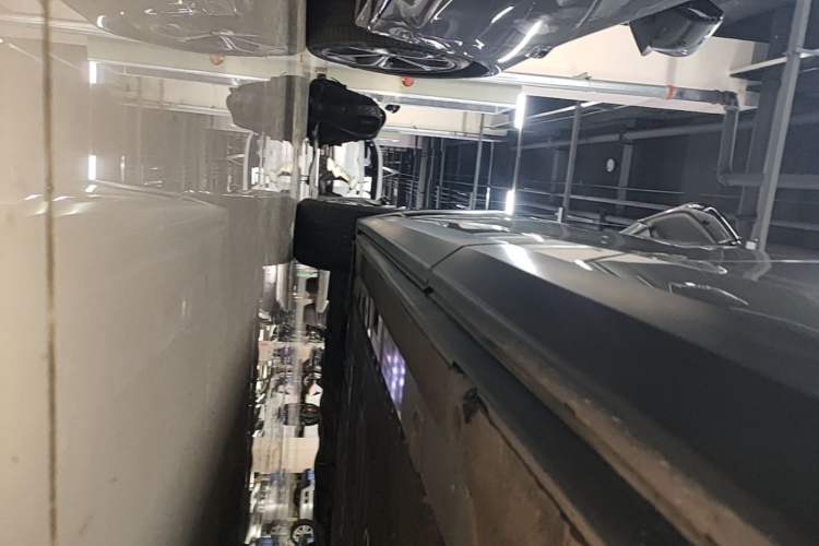 Used Nio ES8 2022 100 kWh Six-Seater Version Left Side Sill