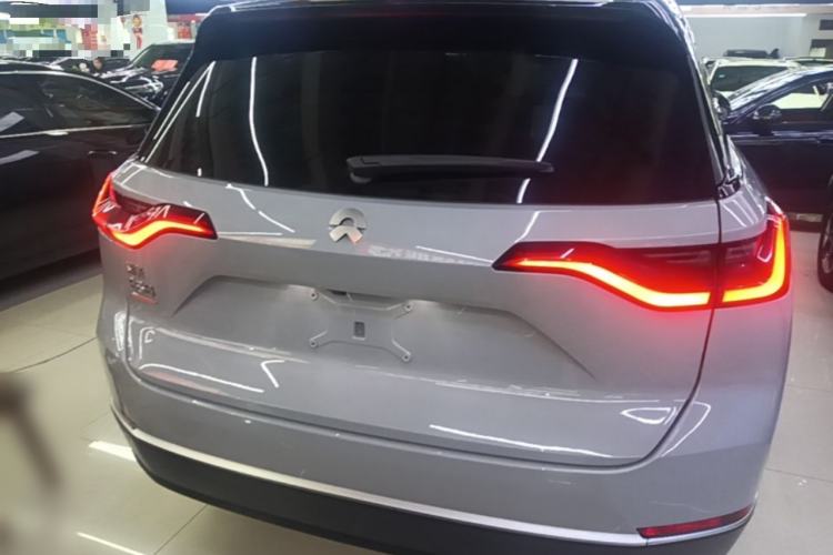 Used Nio ES8 2022 75 kWh 7-Seater Version Rear
