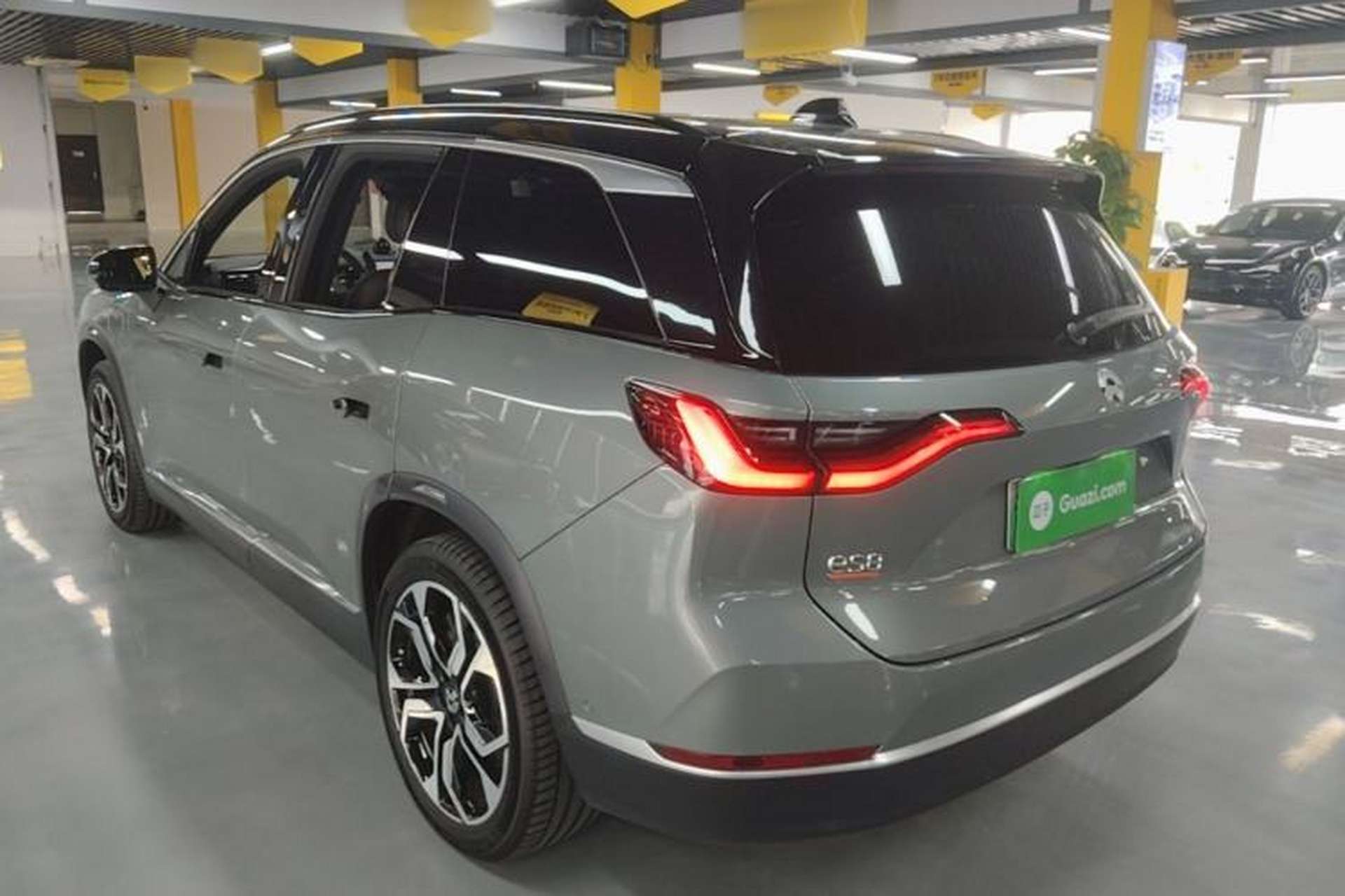 Used Nio ES8 2022 100 kWh Six-Seater Version Rear Left 45 Deg