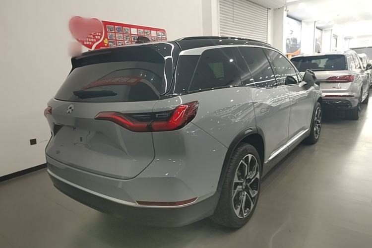 Used Nio ES8 2022 75 kWh Signature Edition Six-Seater Rear Right 45 Deg