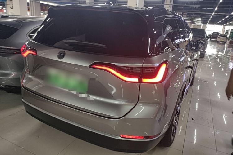 Used Nio ES8 2022 100 kWh Six-Seater Version Rear Right 45 Deg