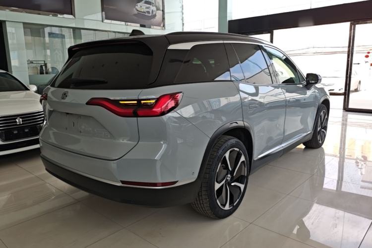 Used Nio ES8 2022 100kWh Signature Edition Six-Seater Rear Right 45 Deg