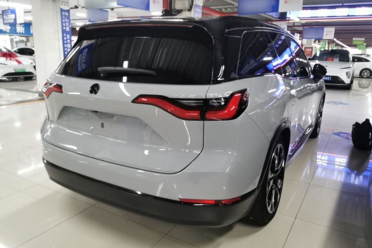 Used Nio ES8 2022 100 kWh Six-Seater Version Rear Right 45 Deg