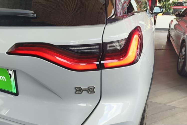 Used Nio ES8 2022 100kWh Signature Edition Seven-Seater Right Rear Taillight