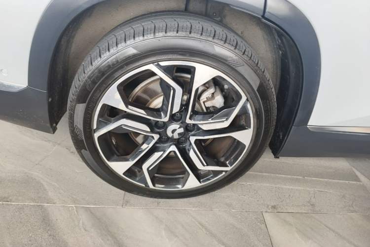 Used Nio ES8 2022 100kWh Signature Edition Seven-Seater Right Rear Wheel Hub