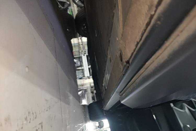 Used Nio ES8 2022 100 kWh Six-Seater Version Right Side Sill